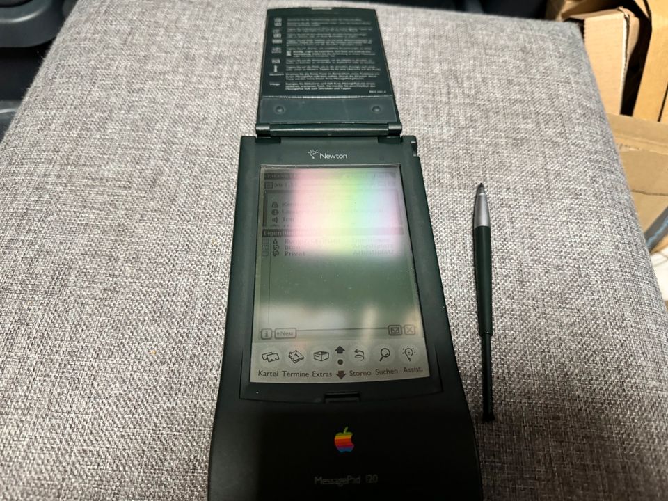 Apple Newton MessagePad 120 & 130 sowie Unmengen an Zubehör in Rimbach