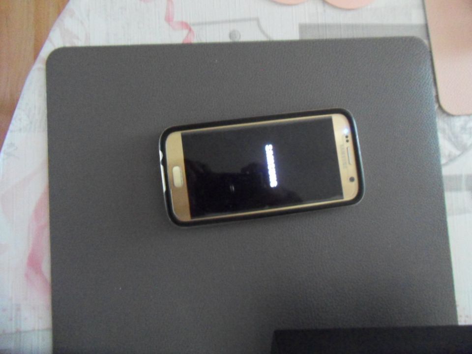 Samsung Galaxy S7 Farbe Gold 32GB Top Zustand OVP !! in Marl