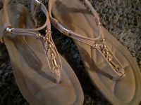 Novo-Zehentrenner-Sandalen-40-nude-Perlen gold-Boho-Ibiza Baden-Württemberg - Zimmern ob Rottweil Vorschau