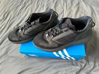 Adidas ZX 5K Boost Sneaker Schwarz Gr. 44 2/3 wie NEU Niedersachsen - Braunschweig Vorschau