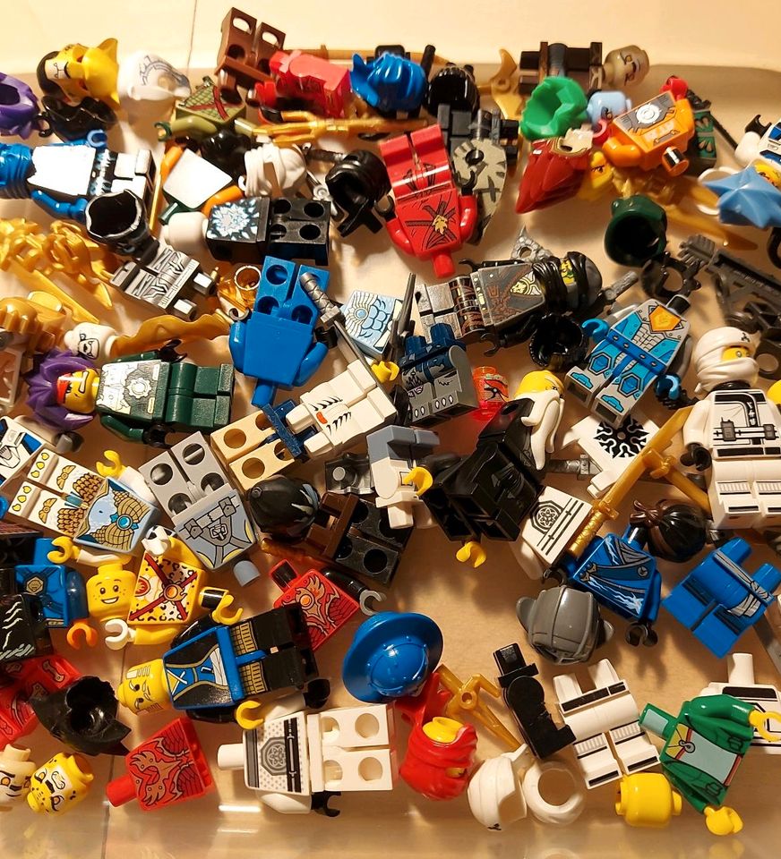 Lego Ninjago Minifiguren Ersatzteile in Stolberg (Rhld)
