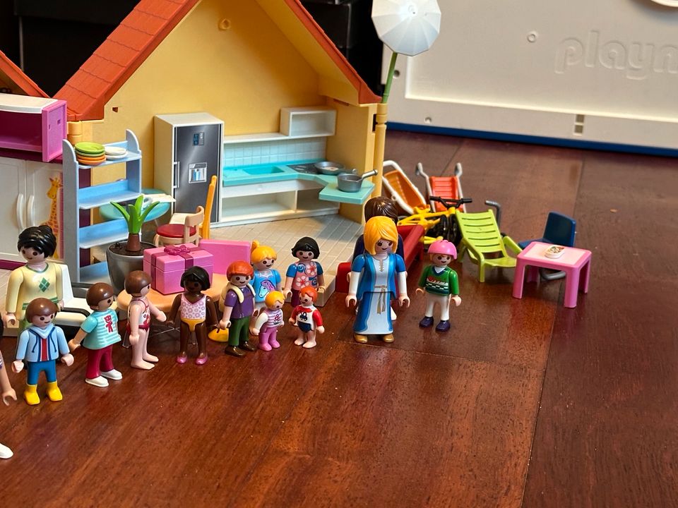 Playmobil Haus zum Mitnehmen mit ganz viel Zubehör in Werne