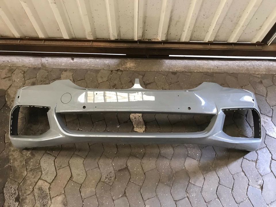 BMW 5er G30 G31 M-PAKET Stoßstange Vorne  8064928 in Düsseldorf