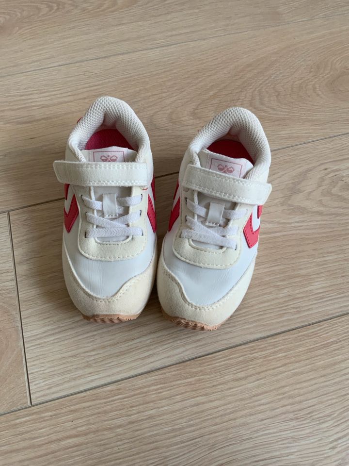 Kinder Sneaker, Hummel, Gr. 25 in Wolsfeld