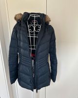 Tommy Hilfiger Winterjacke Daunenjacke Größe S dunkelblau Essen - Bredeney Vorschau