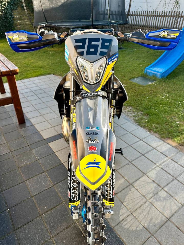 Sherco SE 300 Faktory 2023 (8500€ KOMPLETT) Finanzierung möglich in Stephansposching