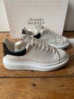 Alexander McQueen sneaker Schuhe 40,5 40 1/2 41 42 schwarz weiß Rheinland-Pfalz - Obermoschel Vorschau