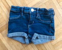 Blaue Jeans-Shorts kurze Hose Größe 110 H&M Mädchen Baden-Württemberg - Friedrichshafen Vorschau