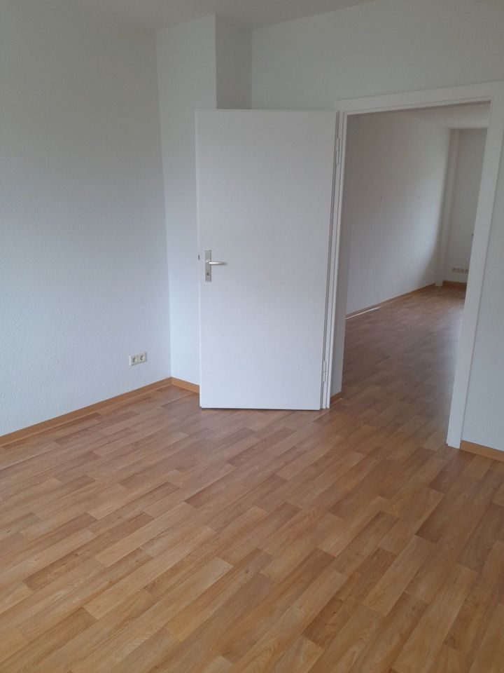 Helle 4 Raumwohnung mit Balkon in Kamenz