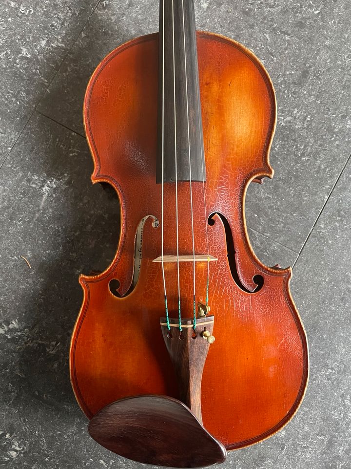 Jean Baptiste Leonidas Corolla(Nadegini)Geige. in Freiburg im Breisgau