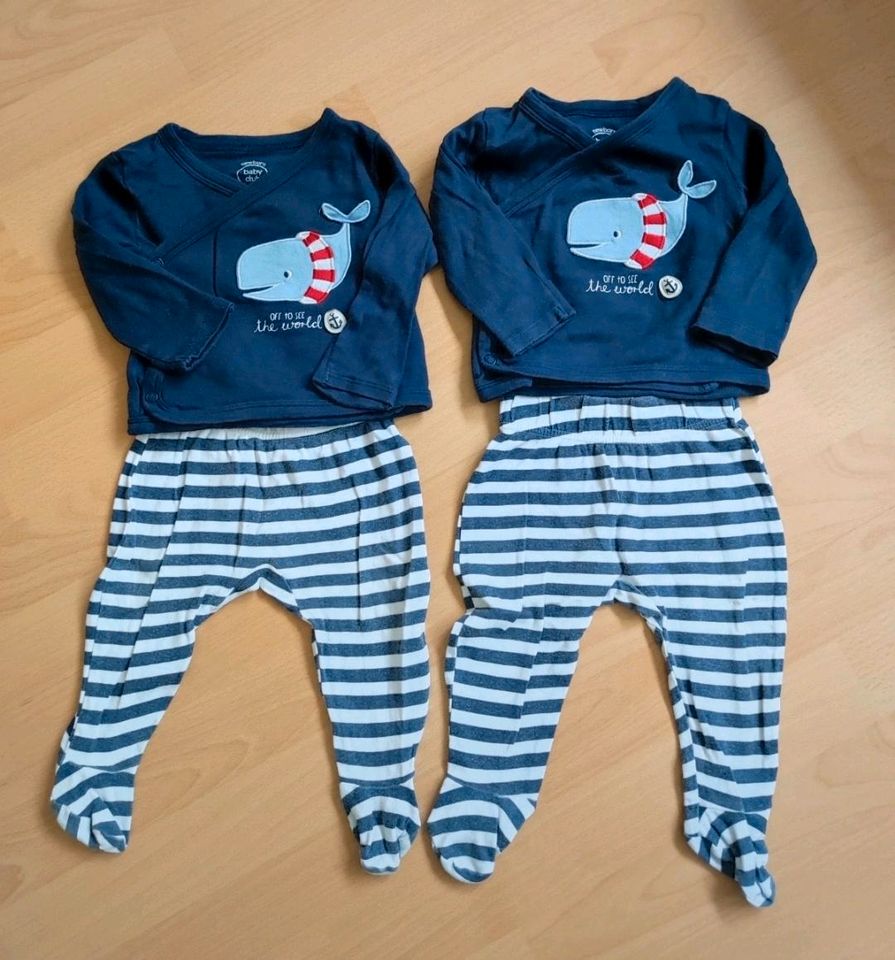 Set Outfit Zwillinge Wickeloberteil und Hose mit Füßchen Baby in Stuttgart