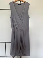 Silbernes Glitzerkleid Gr.40 Nordrhein-Westfalen - Kevelaer Vorschau