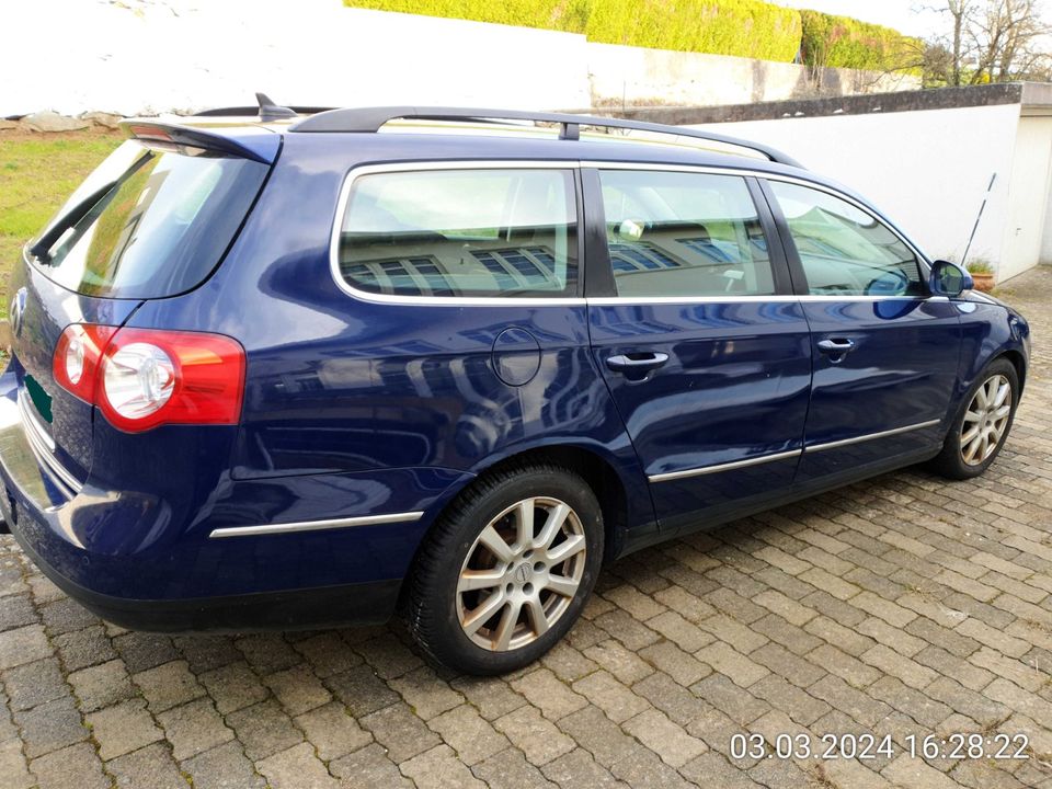 Passat B7 2.0 TDI DSG AHK in Weilmünster