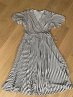 H&M Kleid Wickelkleid Gr. S 36 NP29,99€ w/NEU Baden-Württemberg - Friedrichshafen Vorschau