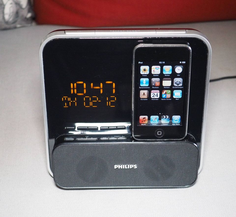 Apple iPOD + FB A1156 + Universal Dock A1256 + Philips DC315 in Burgthann 