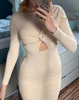 Asos Beiges Kleid lang & Langarm im Wickellook raffiniert Gr 34 Leipzig - Grünau-Siedlung Vorschau