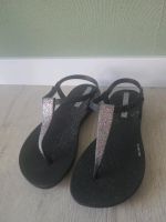 IPANEMA Flip Flops mit Riemchen hinten Gr. 29/30 Niedersachsen - Sarstedt Vorschau