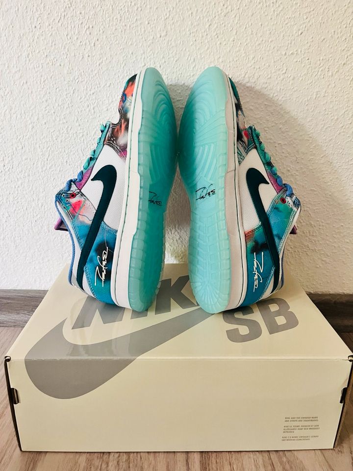 Nike SB Dunk Low X Futura Laboratories | EU 45  US 11 in Ludwigshafen