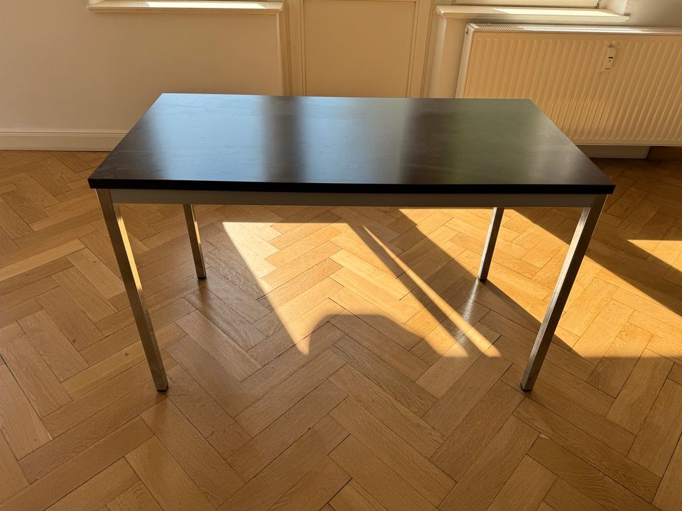 11 x Arbeitstisch, Schreibtisch, Büroauflösung 120x60, Tisch in Halle