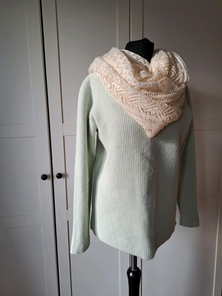 LAMMWOLLE MOHAIR  WOLLE PULLOVER in Langenhagen