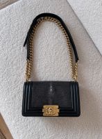 Chanel Small Boy Bag Galuchat Schwarz Gold Lambskin Flap Classic Hessen - Marburg Vorschau