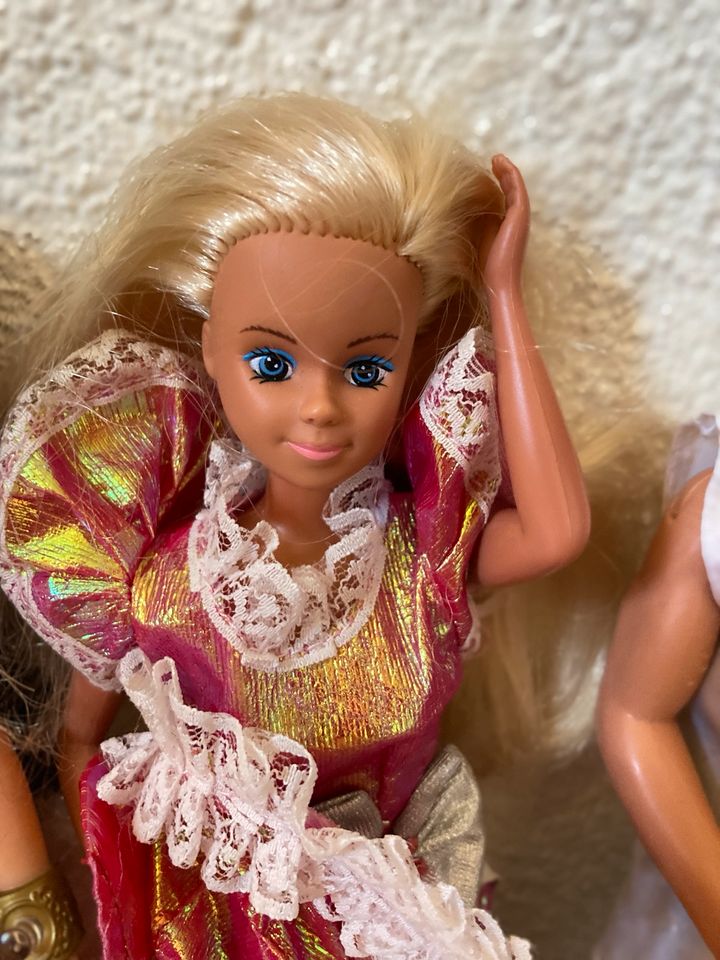 Barbie, Ken und Disney und Petra in Bannewitz
