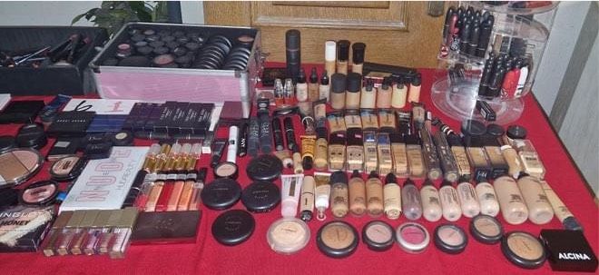 Make up Set xxl Mac und co Konvolut in Xanten