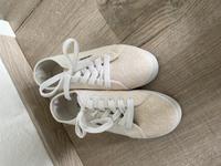 NEU Tolle Schuhe Zu Verkaufen Bayern - Bellenberg Vorschau
