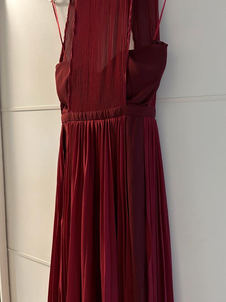 Abendkleid Weinrot bordeaux Rot Abschlusskleid Hochzeit Gast in Hünfeld