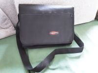 Eastpak U.S.A. Umhängetasche schwarz 37 x 32 cm, wie neu Hessen - Zierenberg Vorschau