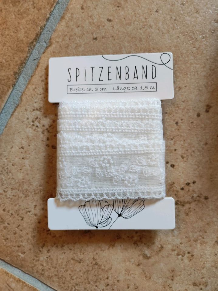 Juteband, Juteband mit Spitze, Spitzenband in Grimma