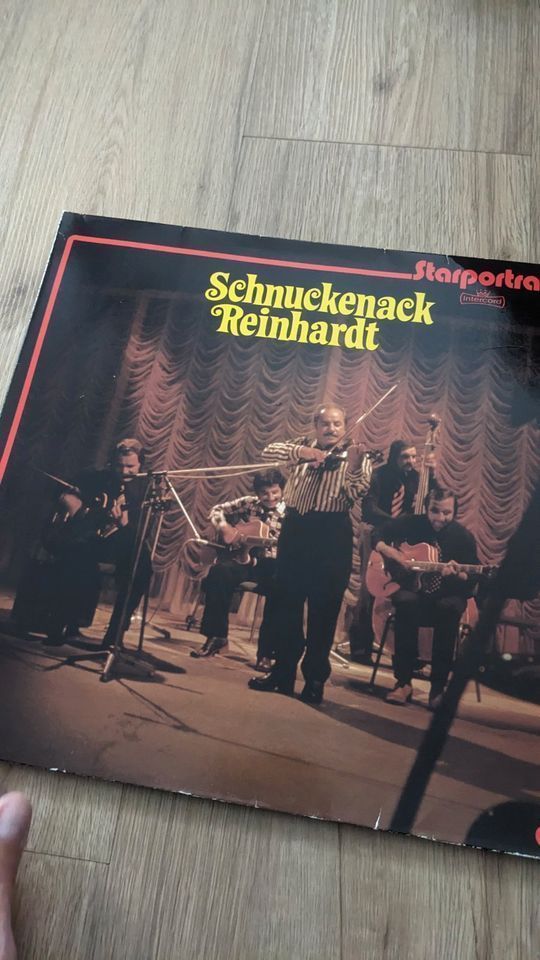 Schallplatten Tanzmusik Jazz Schlager Stück 2 Euro Vinyl in Hamburg
