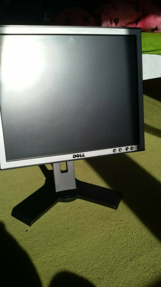 Dell Monitor LCD TFT P190St 19"1280x1024 5:4 schwarz grau,schwenk in Sollstedt (Wipper)