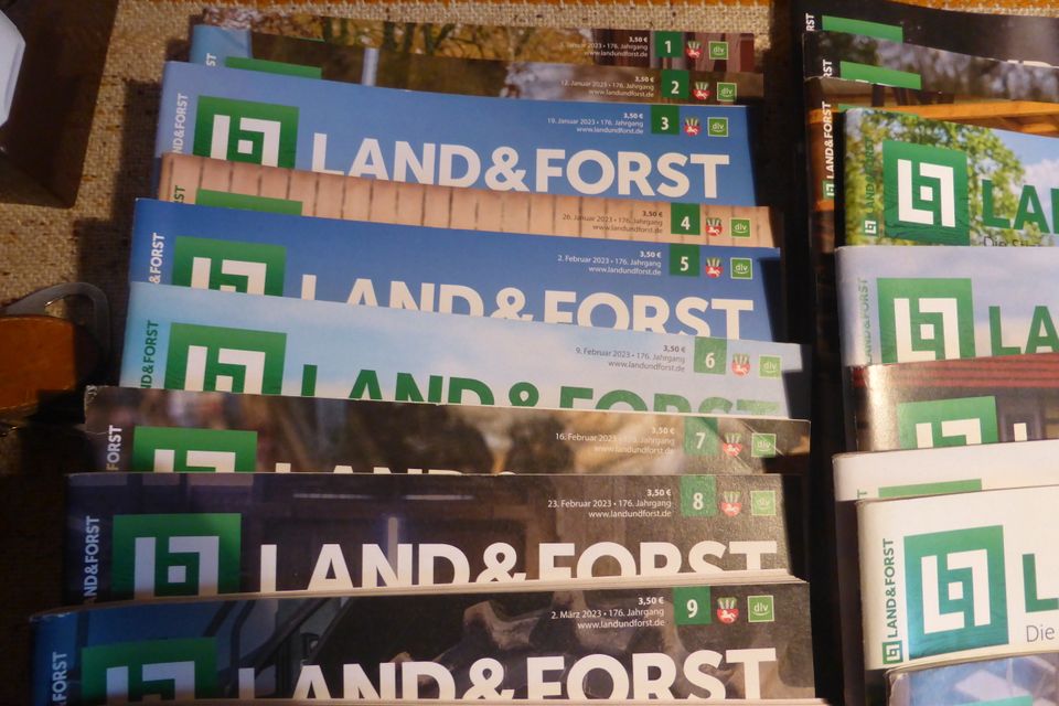 Land und Forst Komplette Jahrgänge 2014 bis 2023 , siehe Text in Bückeburg
