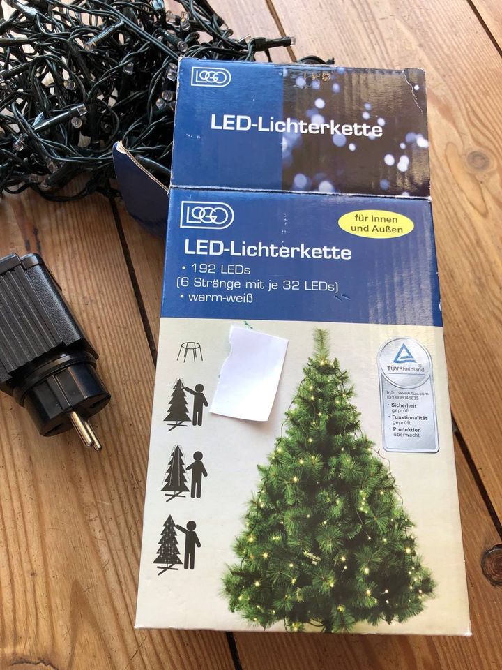 LED Lichterkette in Neuendettelsau