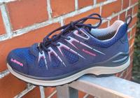Lowa Innox Evo GTX Wanderschuhe Freizeit blau leicht 38 (37,5) Hessen - Gelnhausen Vorschau