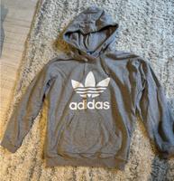 Adidas Damen Pullover Hoodie grau mit weißem Logo gr S Niedersachsen - Melle Vorschau