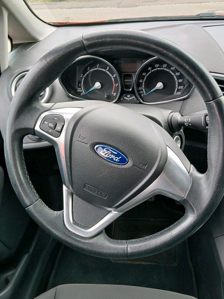 Ford Fiesta Trend 1,25L.82PS Neu Service in Pocking