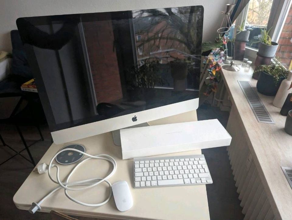 iMac mid 2010  - sehr guter Zustand in Hamburg