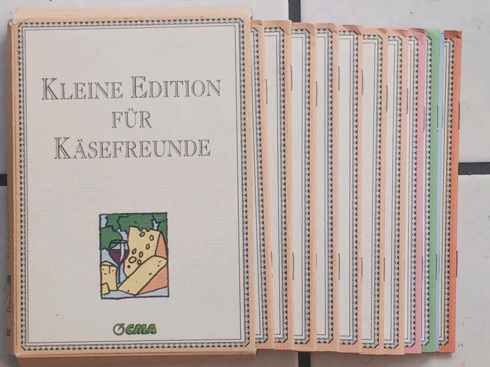 "Kleines Brevier für KÄSEFREUNDE" - 11-teilige Box in Edewecht