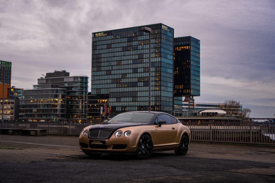 Bentley Continental GT 12-Zylinder Luxus Sportwagen Auto mieten in Langenfeld