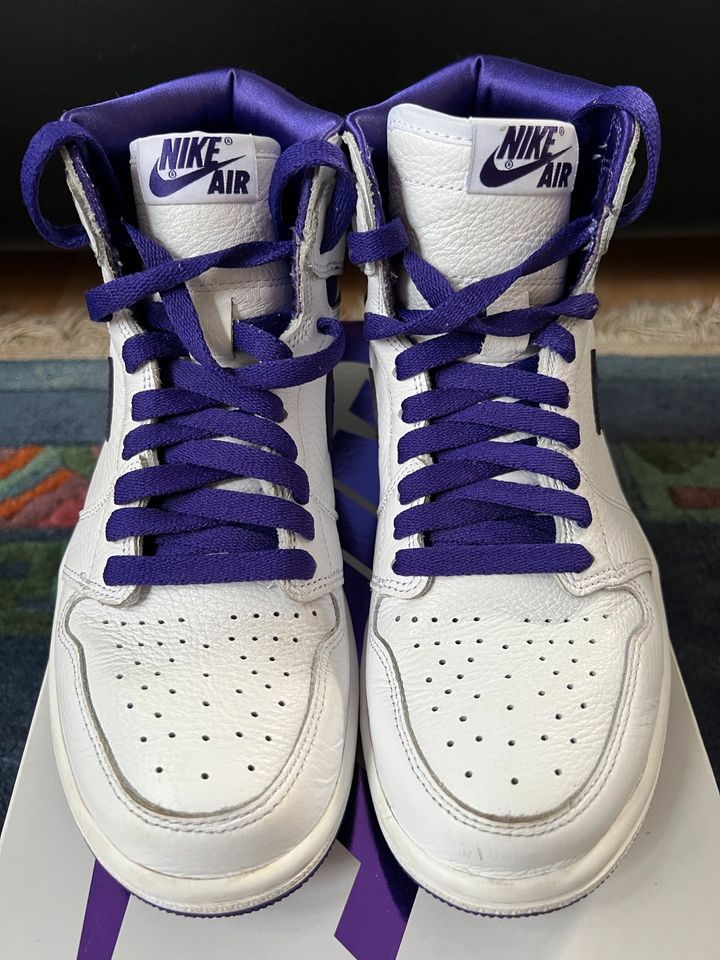 Nike Air Jordan 1 Retro High Court Purple (W) | EU38 US8W in Düsseldorf