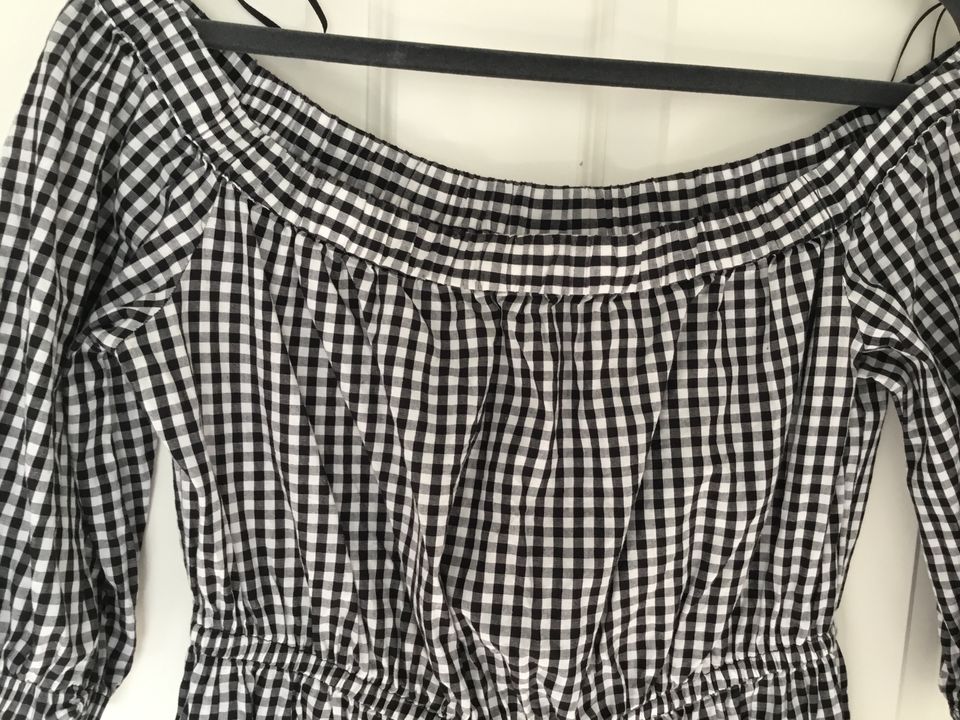 H&M Kleid schwarz weiß kariert Gr.44 in Ammersbek