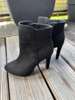 Buffalo Damen Stiefeletten Gr.36 Nordrhein-Westfalen - Hürth Vorschau