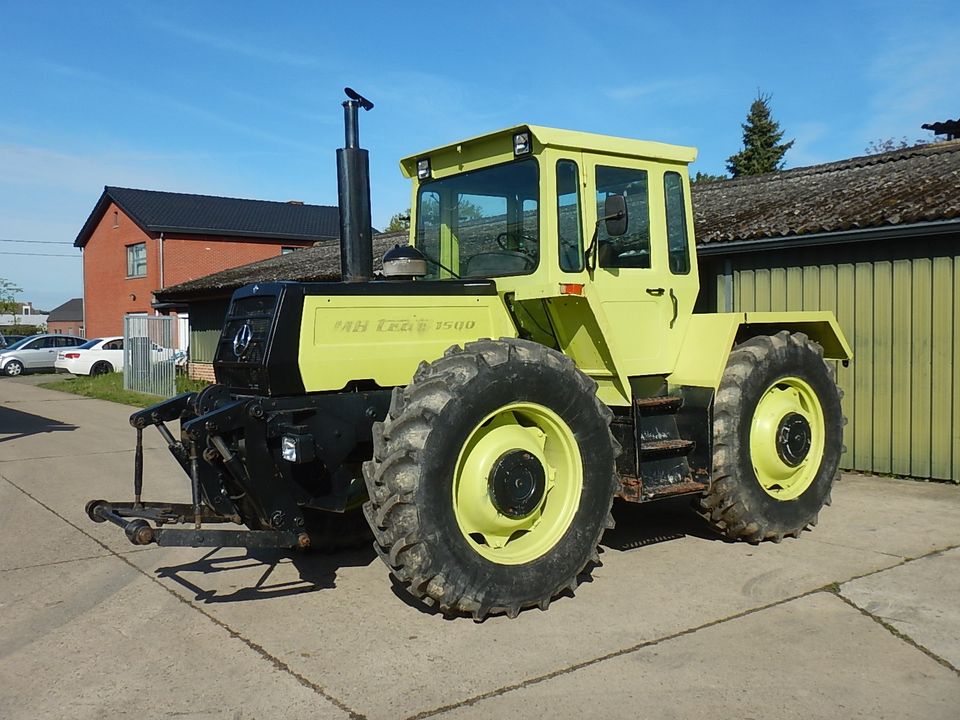 MB Trac 1500 Baujahr 1984, Frontkraftheber in Gangelt