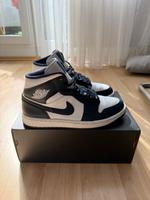 Nike Air Jordan 1 Dunkelblau/Weiß Berlin - Steglitz Vorschau