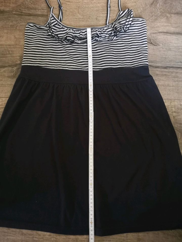 Fishbone Kleid Spaghettiträgerkleid grau blau mit Rüschen Gr.XL in Ebermannstadt