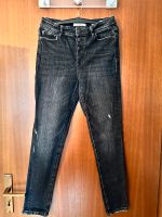 Jeans Guess Gr. 28 grau/schwarz Hessen - Hanau Vorschau