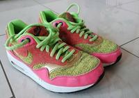 Nike AIR MAX US 6  EUR 36,5 23cm Hessen - Friedewald Vorschau