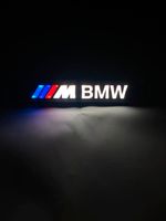 BMW M E36 E46 E90 E60 E39 E82 E87 F30 LED Kühlergrill Emblem Logo Hessen - Groß-Gerau Vorschau